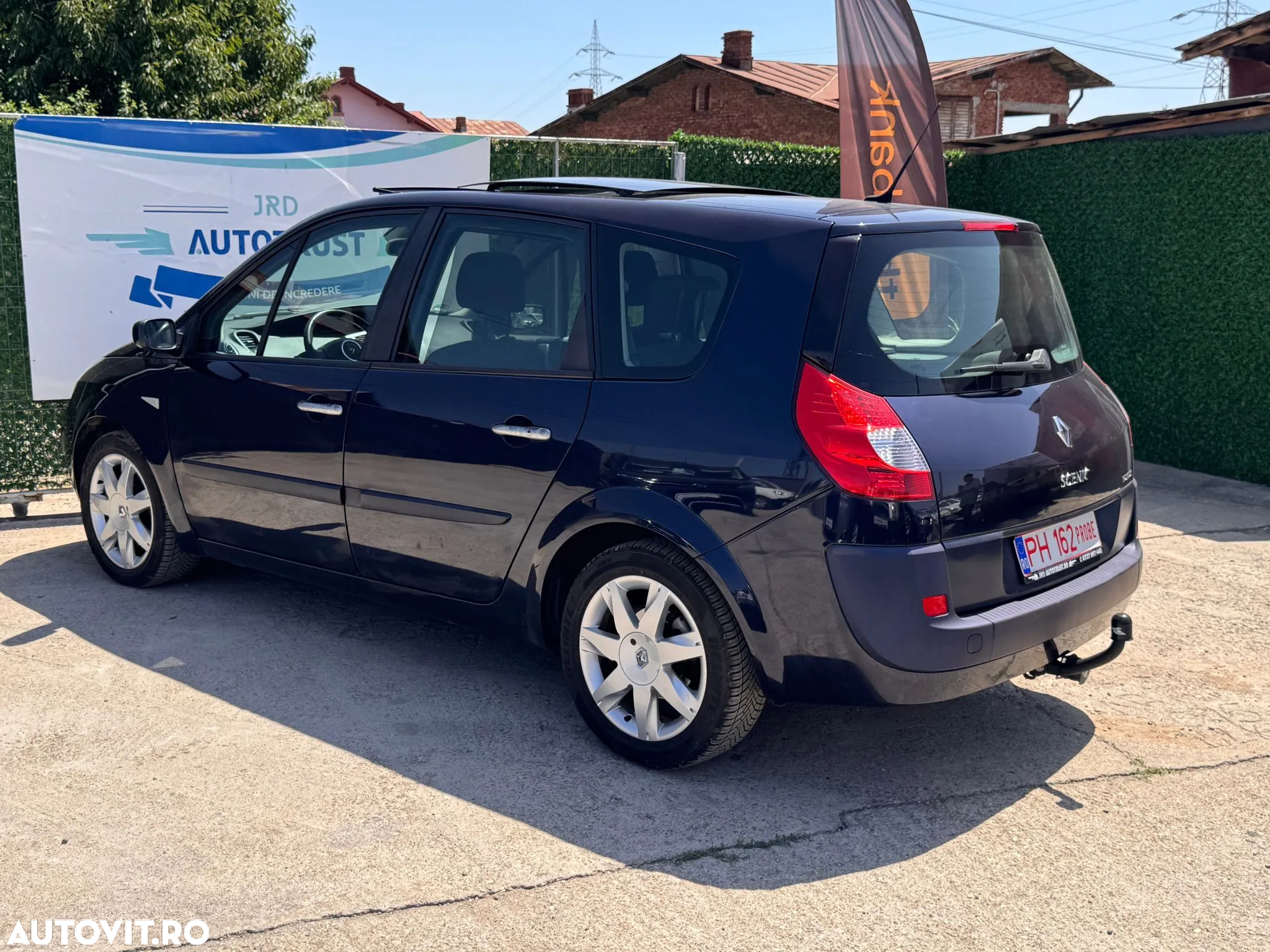 Renault Grand Scenic - 3