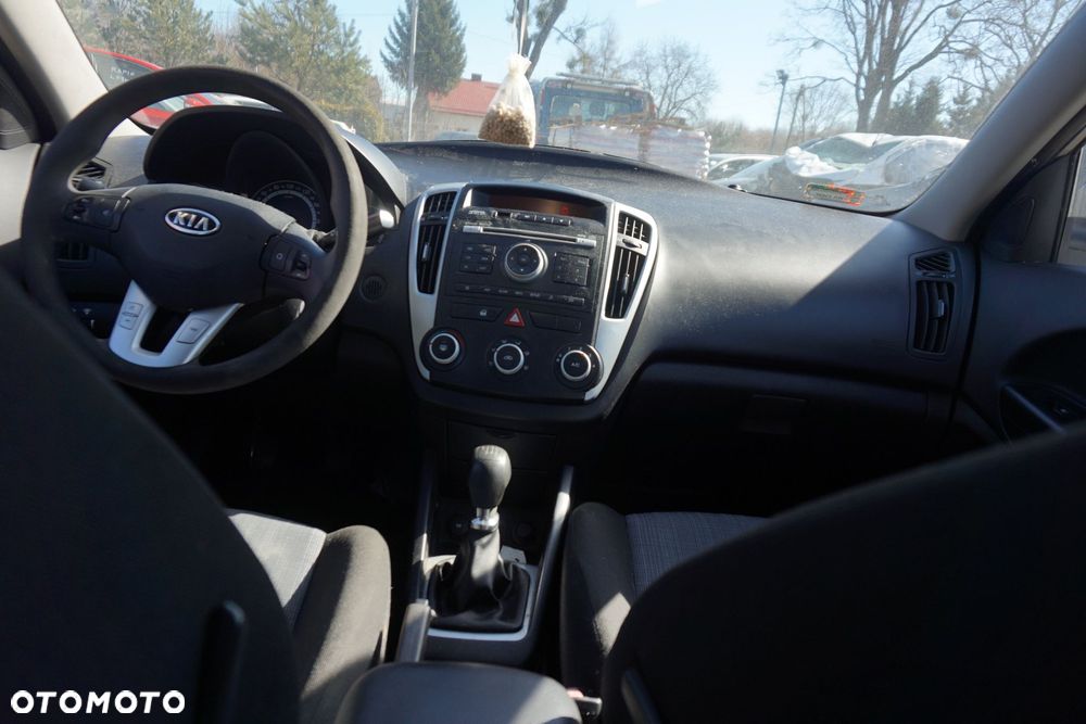 KIA CEED I LIFT KOMBI 2011 9S 1.6 16V G4FC 123KM M6CF1 SREBRNY na części - 15