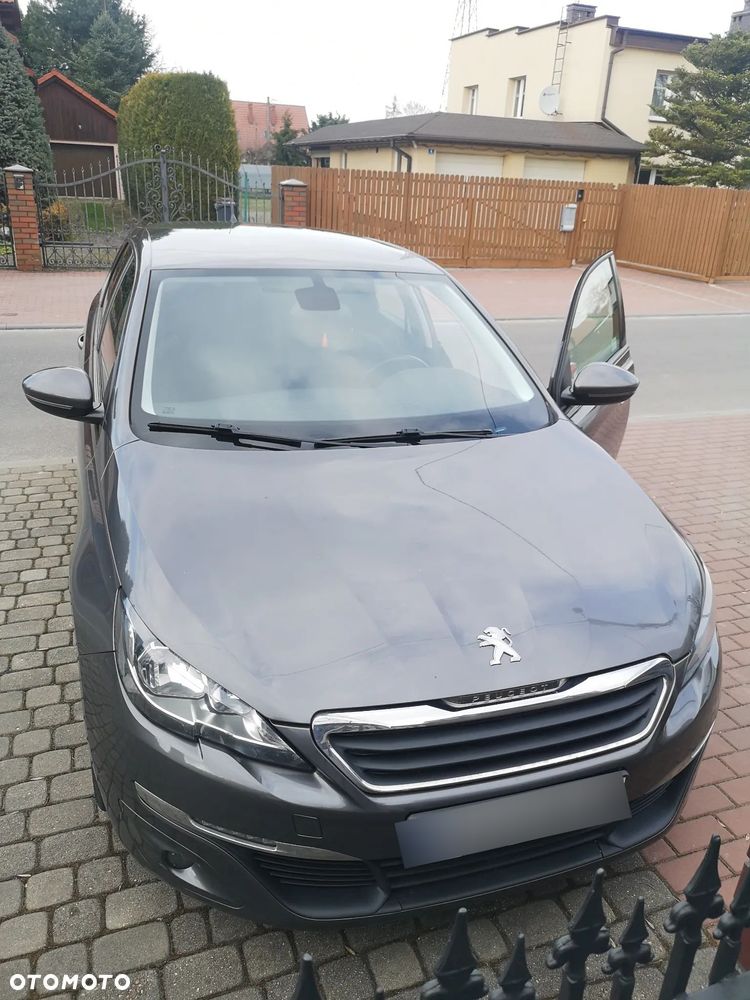 Peugeot 308 2017 photo 2