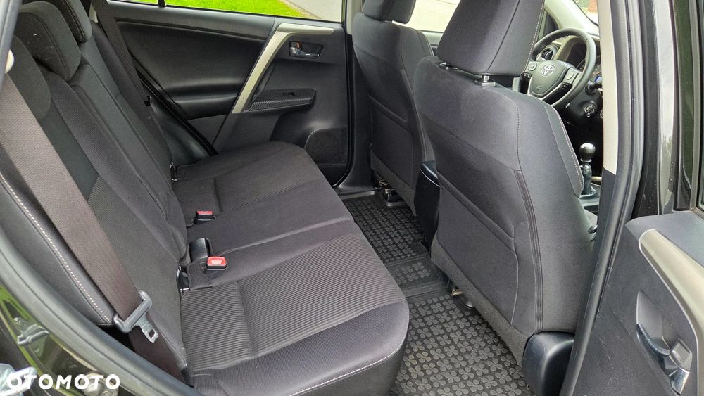 Toyota RAV4 2.0 4x4 - 25