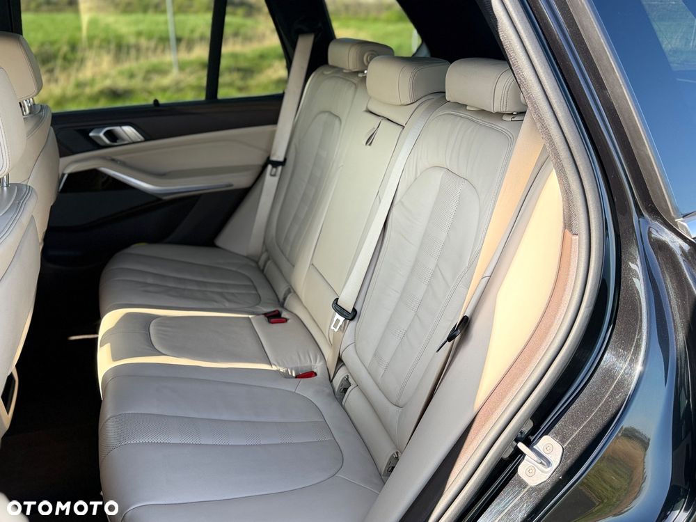 BMW X5 xDrive30d - 21