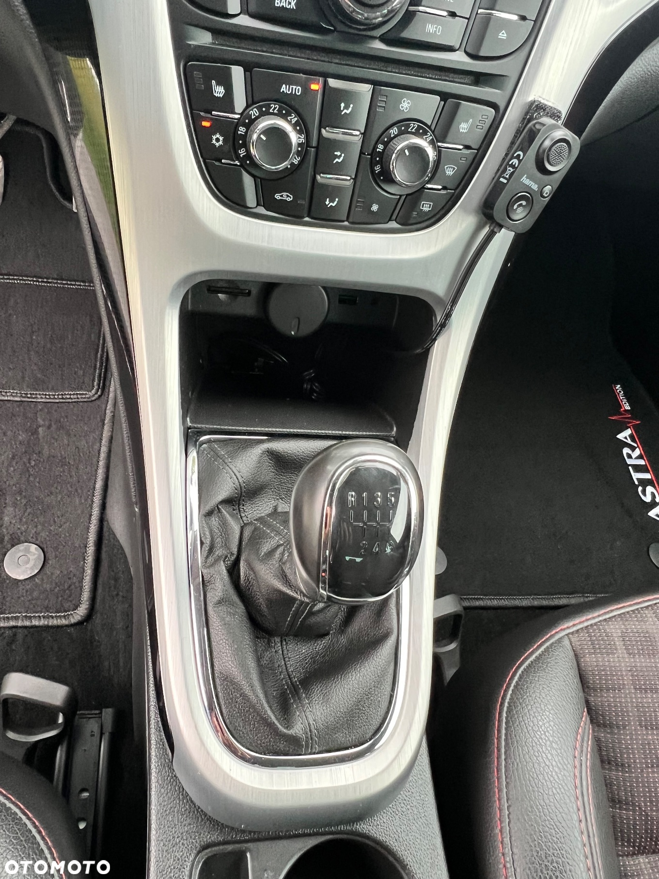 Opel Astra GTC 2.0 CDTI ecoFLEX Start/Stop Edition - 14
