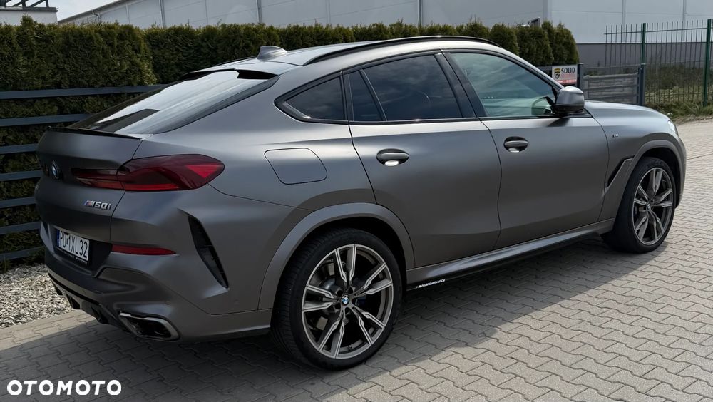 BMW X6 M50i - 3
