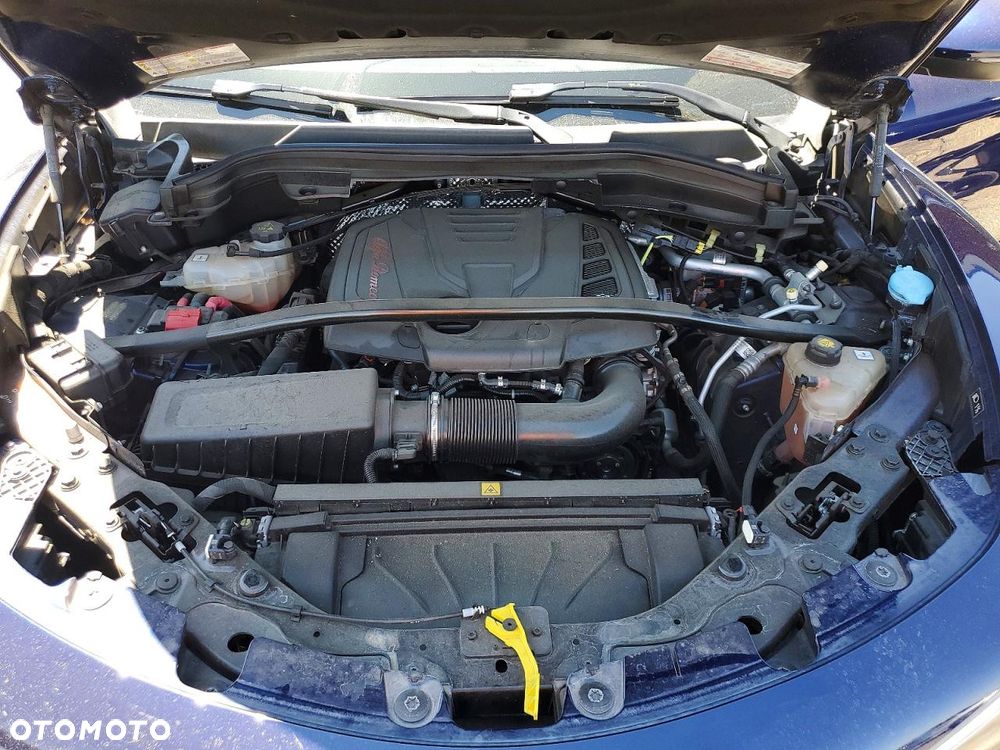 Alfa Romeo Stelvio 2.0 Turbo 16V AT8-Q4 Lusso Ti - 11
