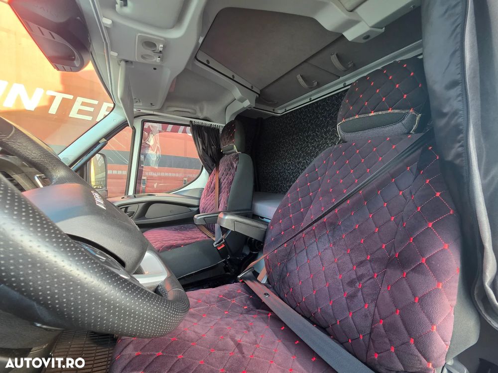 Iveco massif - 15