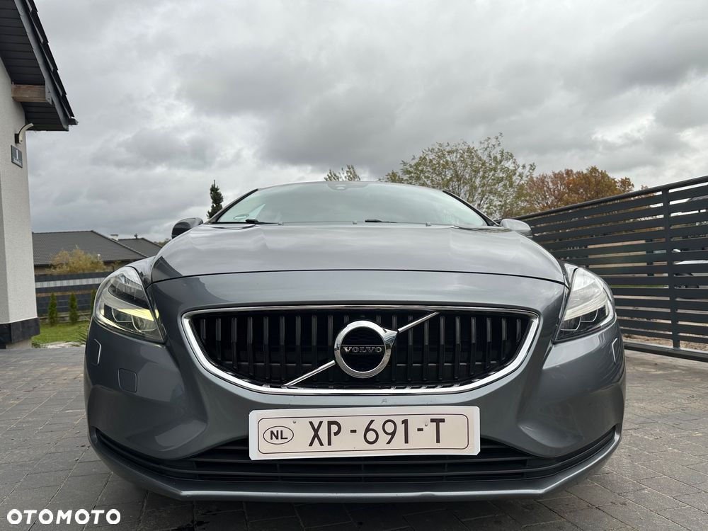 Volvo V40 T3 Drive-E Momentum - 5