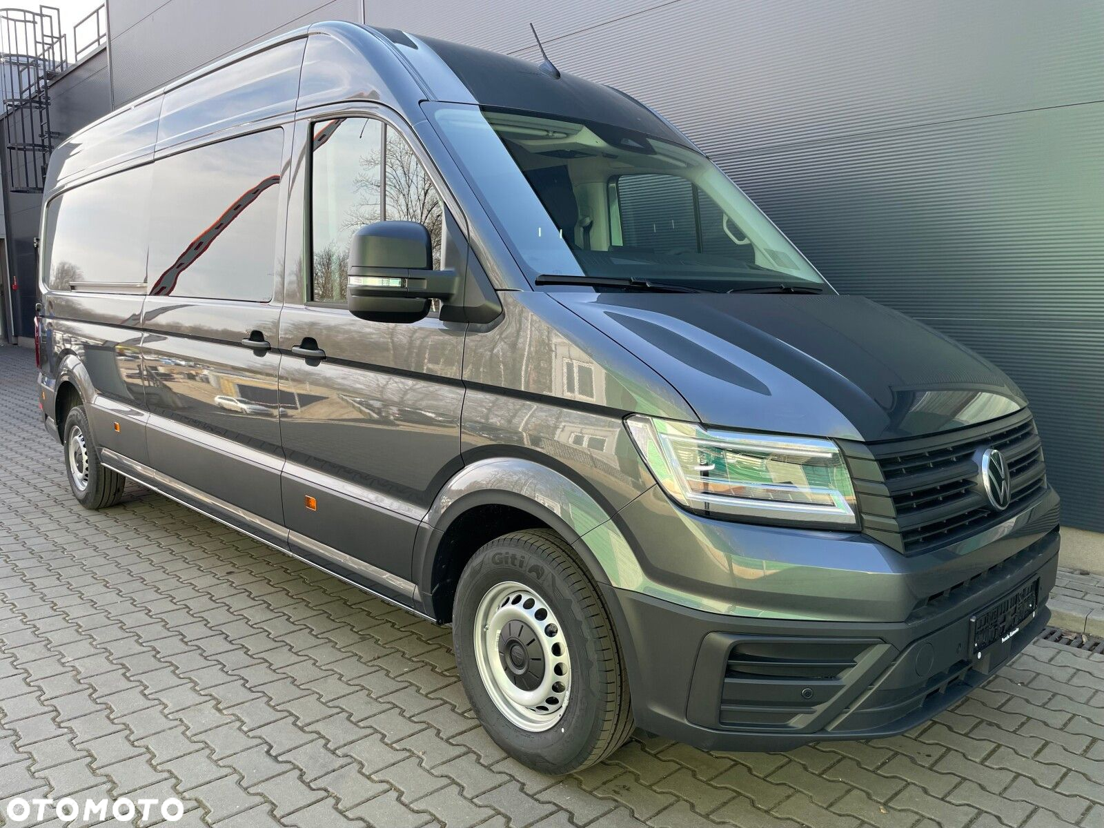Volkswagen Crafter 35 2.0 TDI 140KM L4H3 3m 6bm - 5