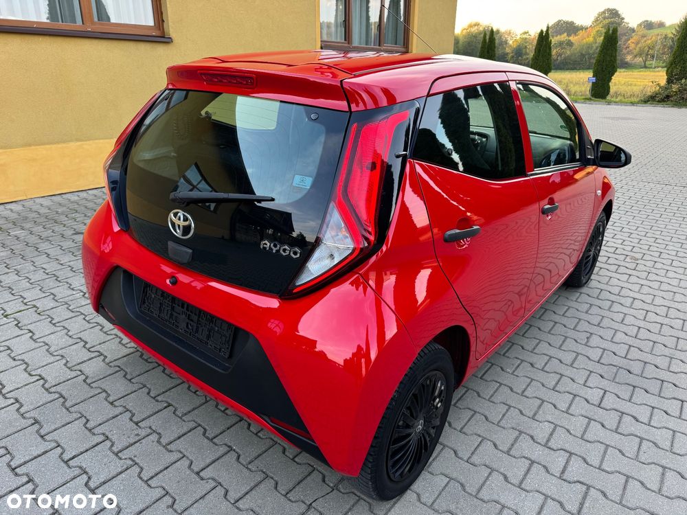 Toyota Aygo x-business - 5