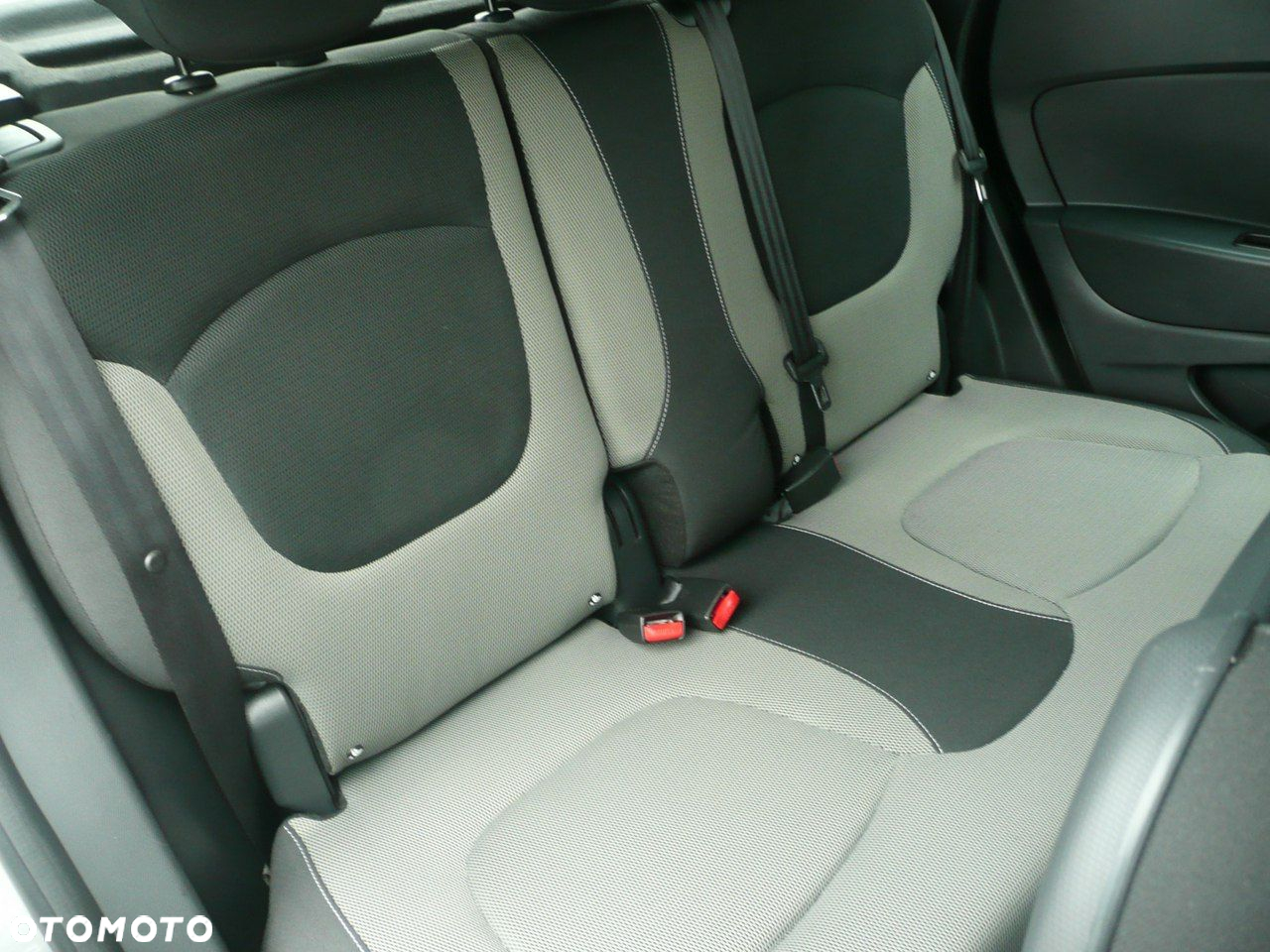 Renault Captur - 16
