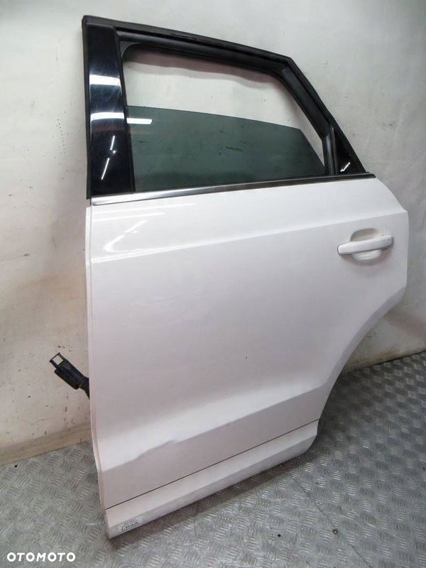 AUDI Q3 8U DRZWI LEWY TYŁ TYLNE LB9N 11- - 1