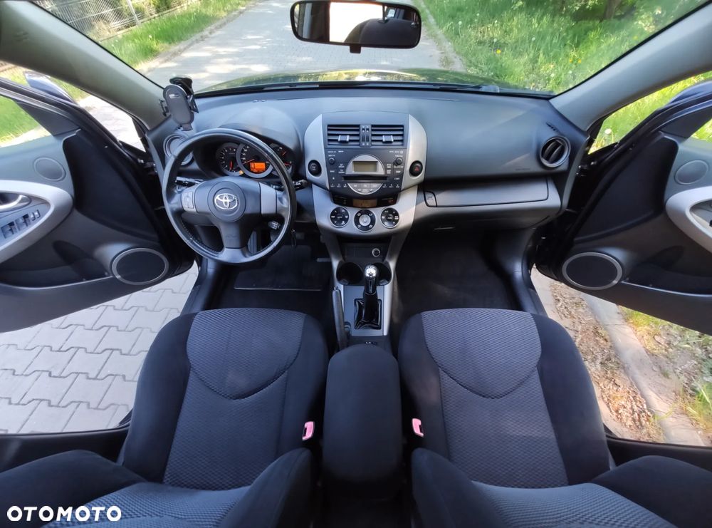 Toyota RAV4 2.0 4x4 Sol - 20