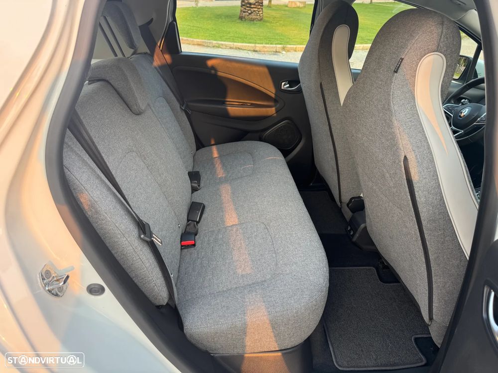 Renault Zoe (c/ Bateria) Limited 50 - 19