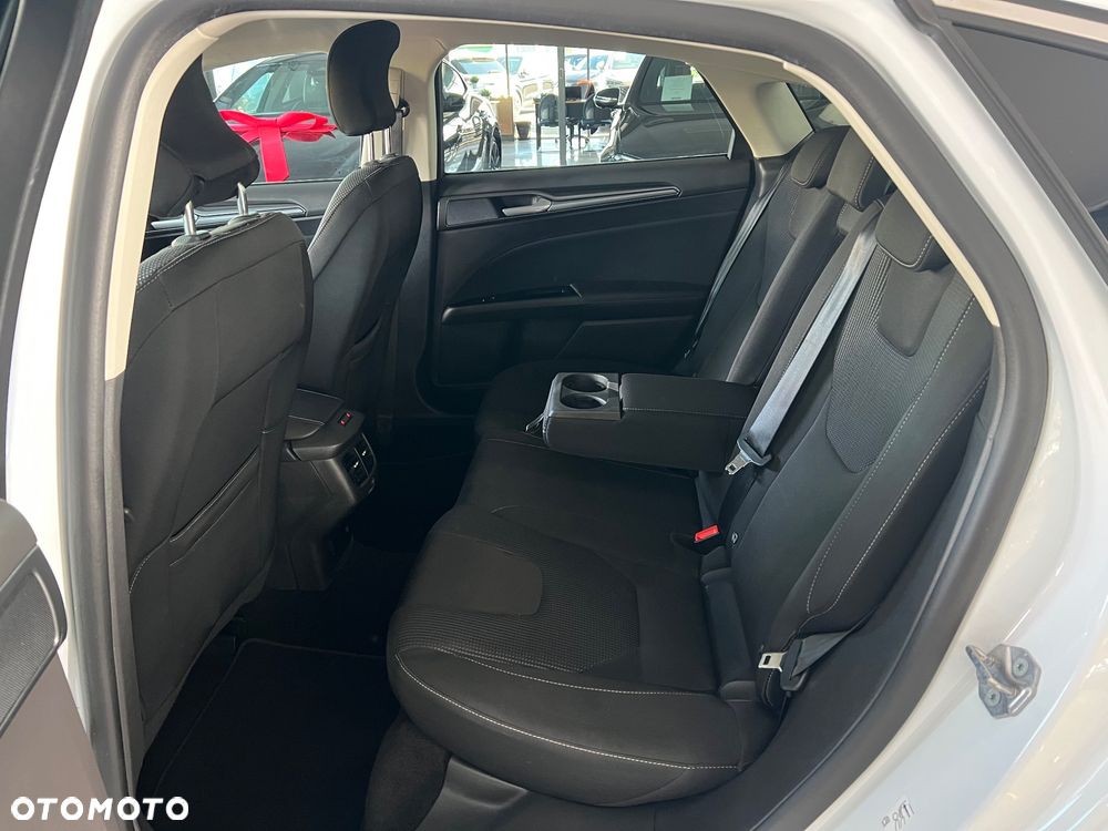 Ford Mondeo 2.0 EcoBlue Titanium - 37