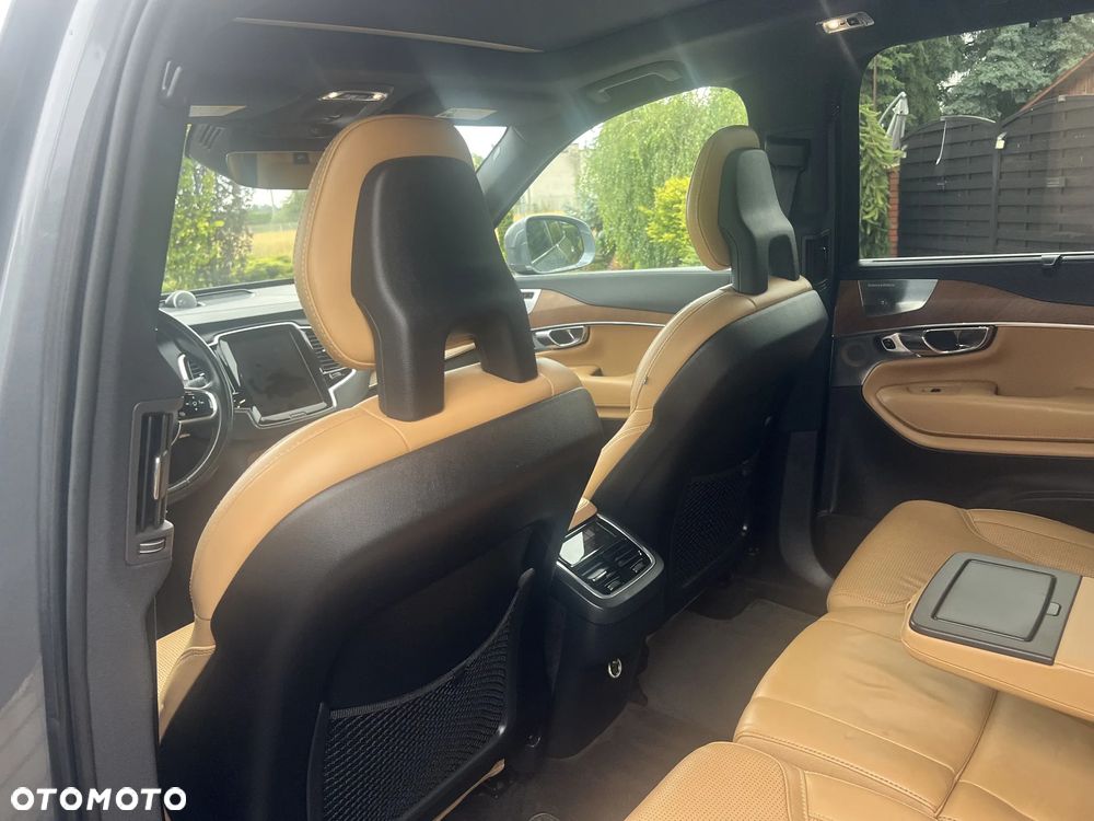 Volvo XC 90 - 14