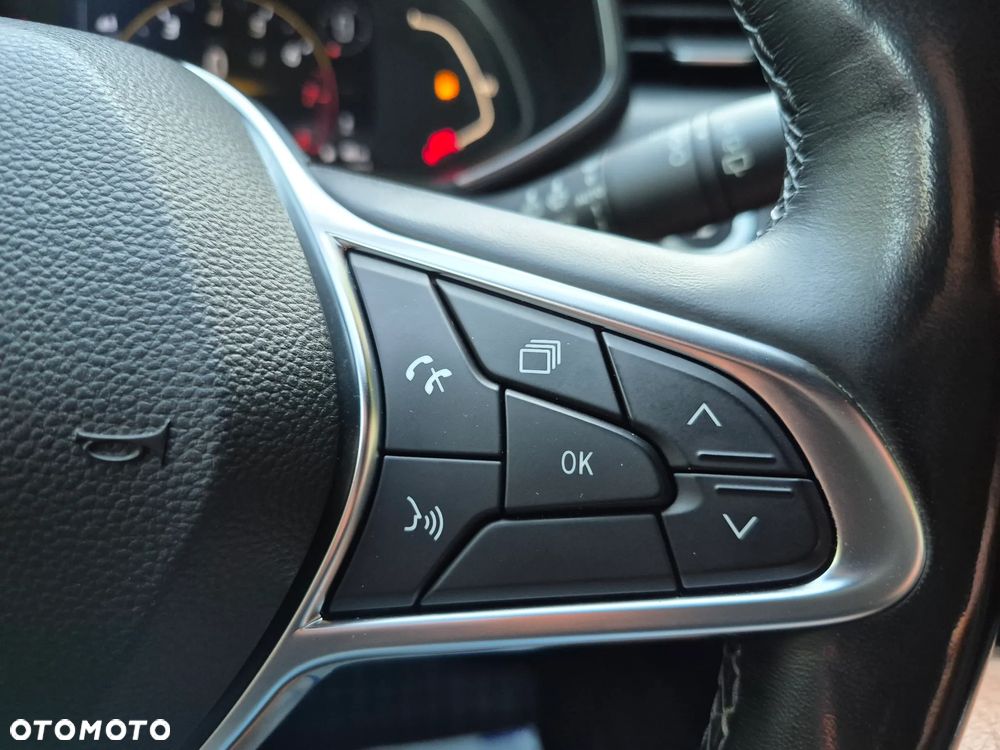 Renault Clio - 21