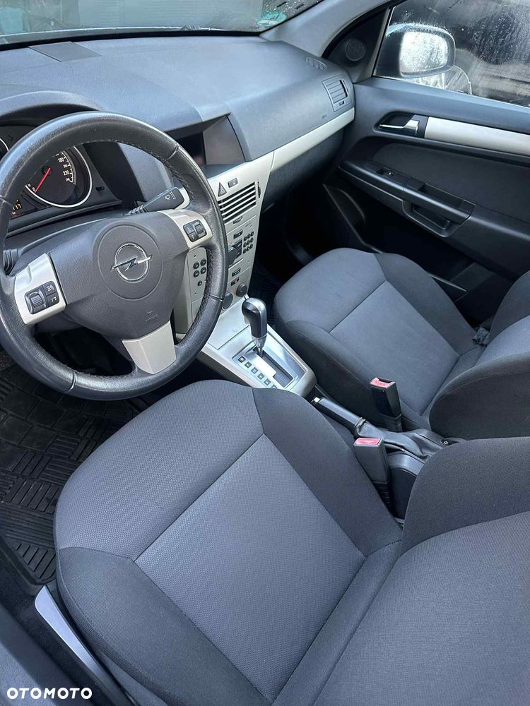 Opel Astra - 11