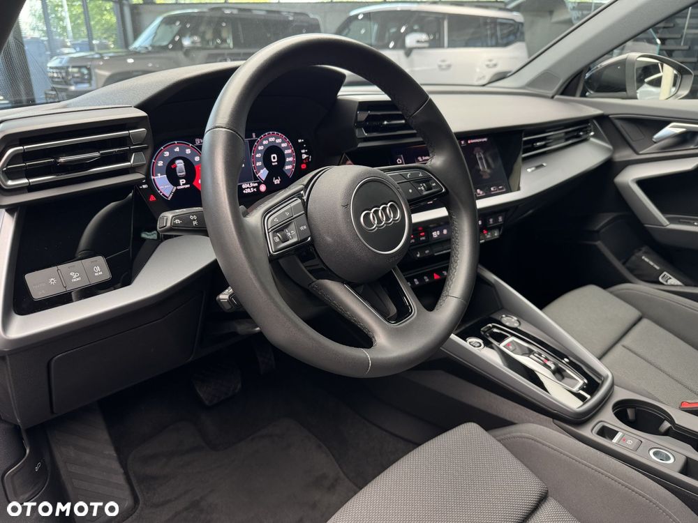 Audi A3 Limousine 30 TFSI mHEV Advanced S tronic - 10
