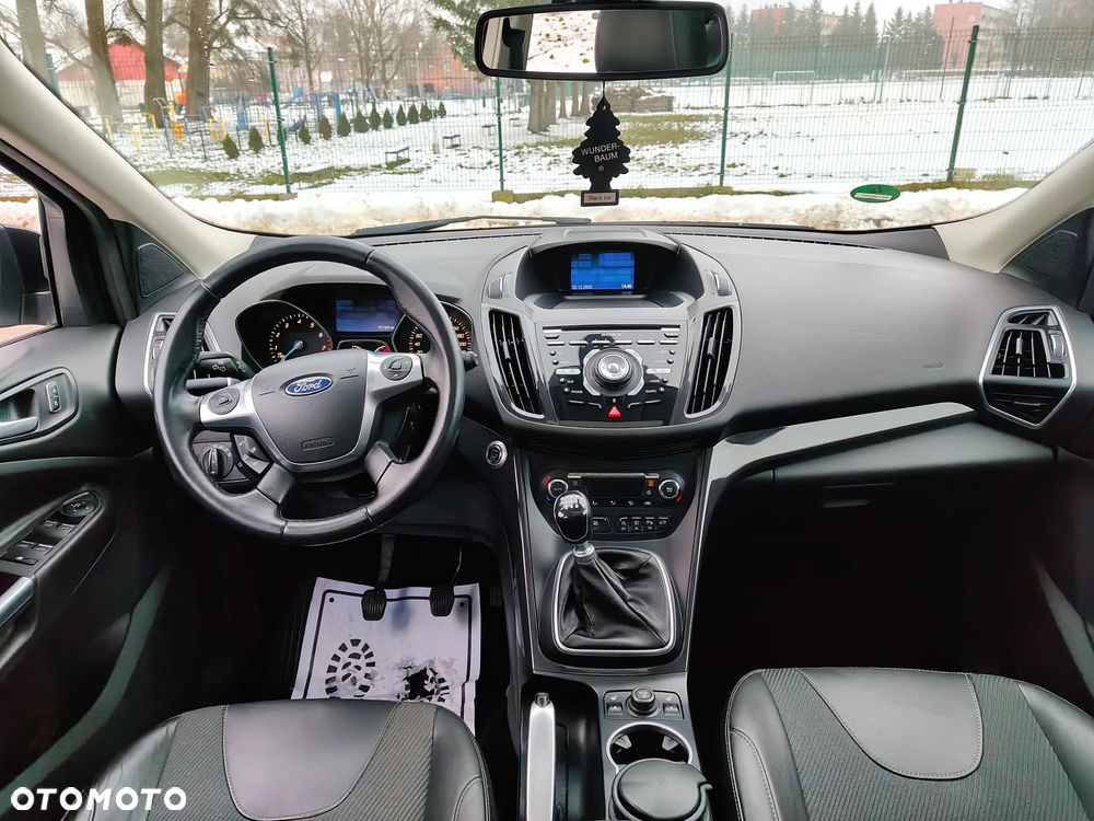 Ford Kuga 1.5 EcoBoost 2x4 Individual - 9