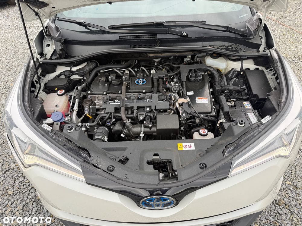 Toyota C-HR Business-Edition - 9