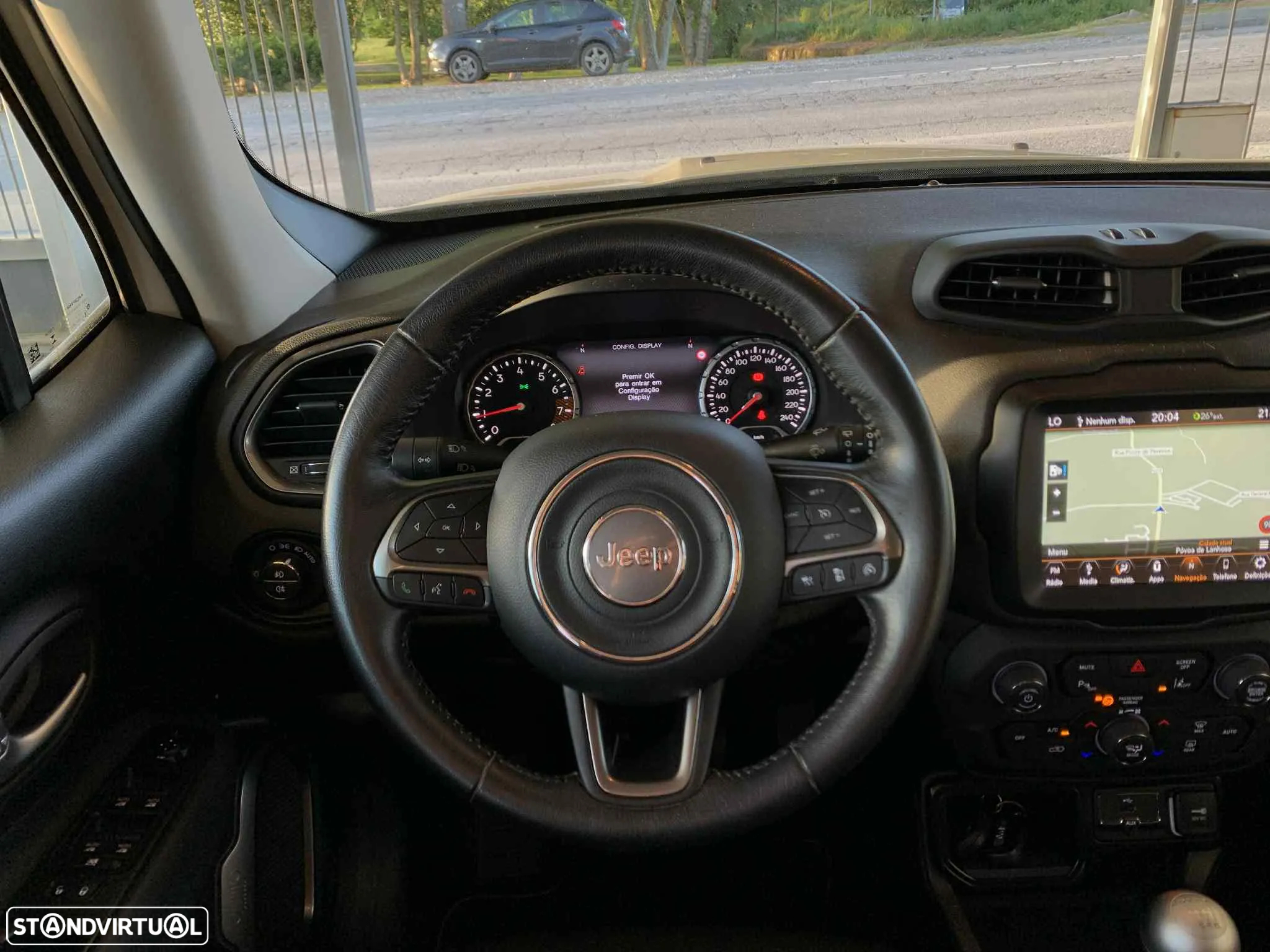 Jeep Renegade 1.0 T Limited - 9