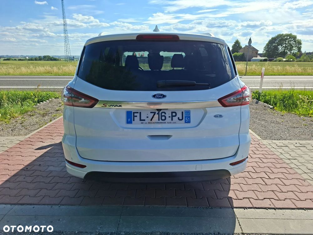 Ford S-Max - 18