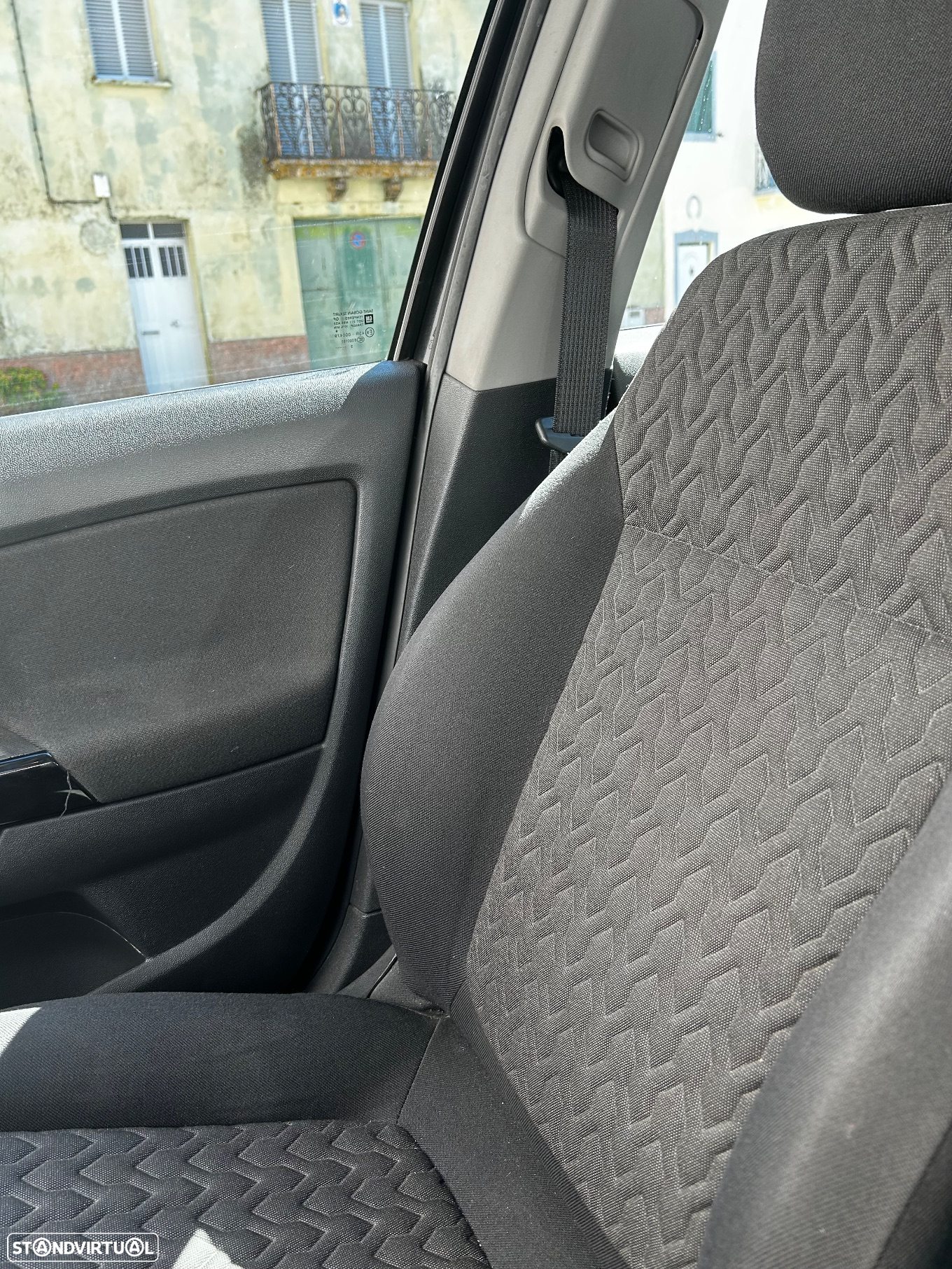 Opel Corsa 1.2 Enjoy - 5