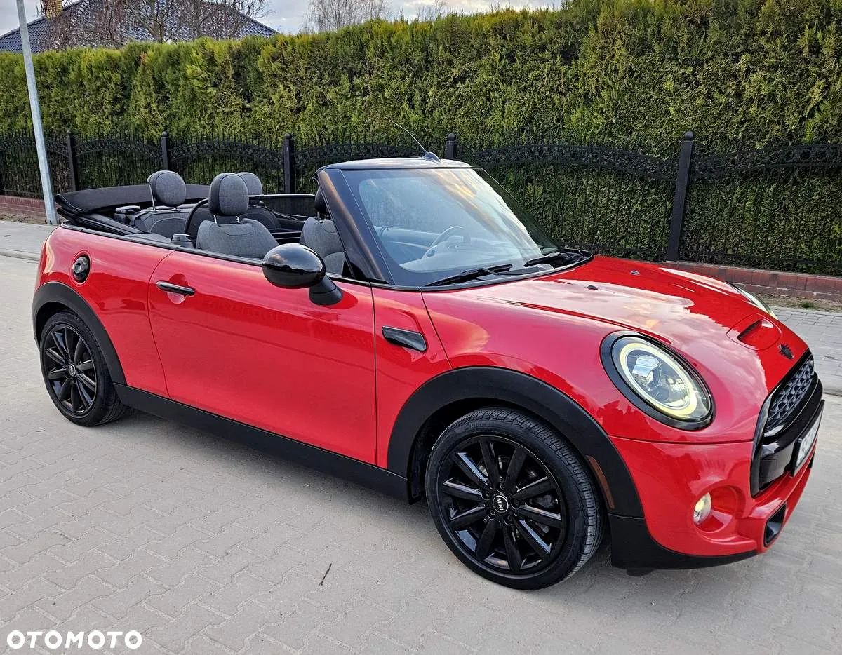MINI Cooper S Cabrio - 1