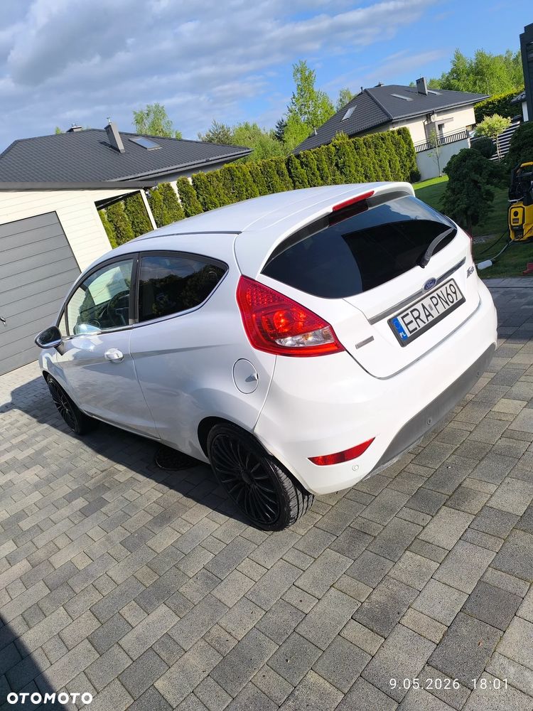 Ford Fiesta - 5