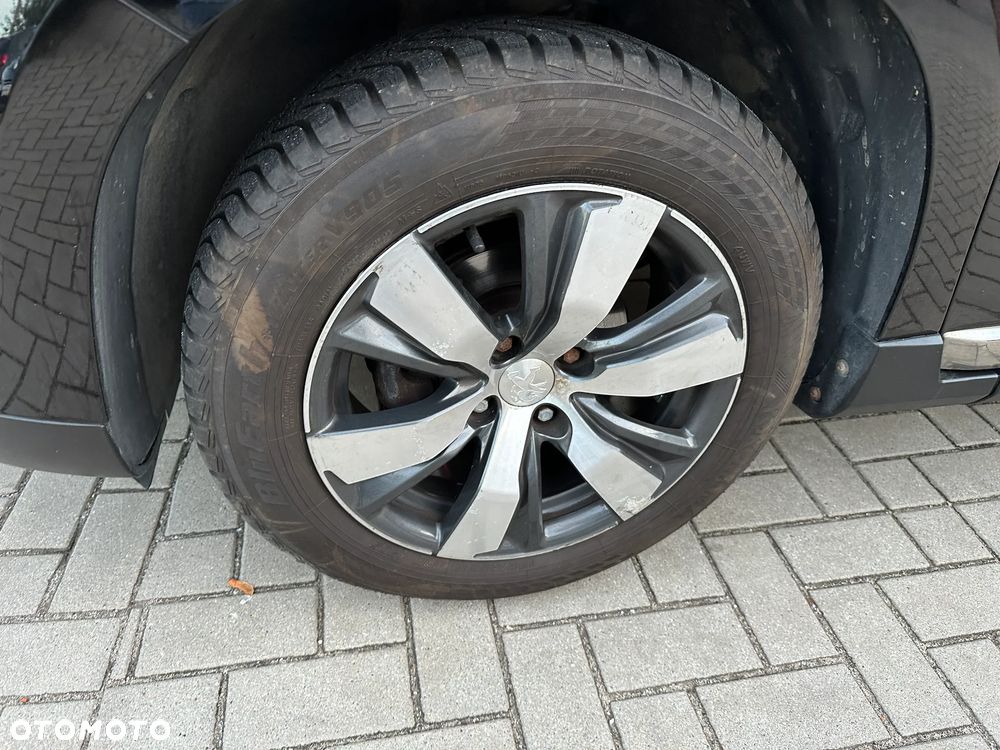 Peugeot 2008 - 32