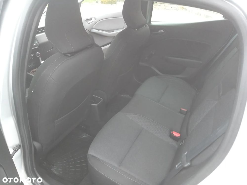 Renault Clio BLUE dCi 85 BUSINESS EDITION - 4