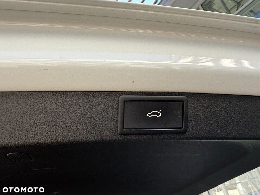 Skoda Octavia 2.0 TDI Style DSG - 16