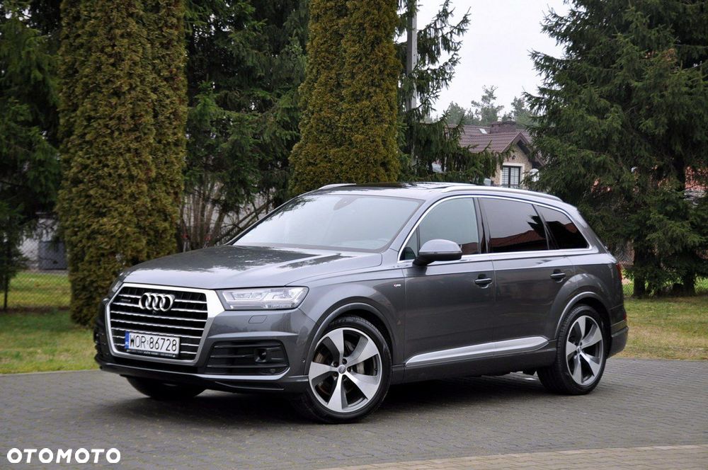 Audi Q7 - 10