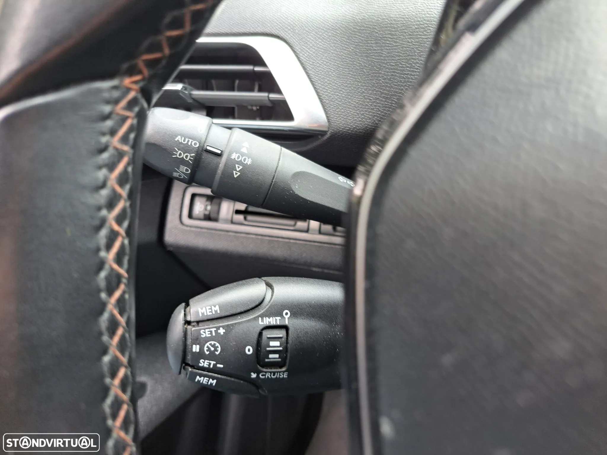 Peugeot 3008 1.6 BlueHDi Active - 14
