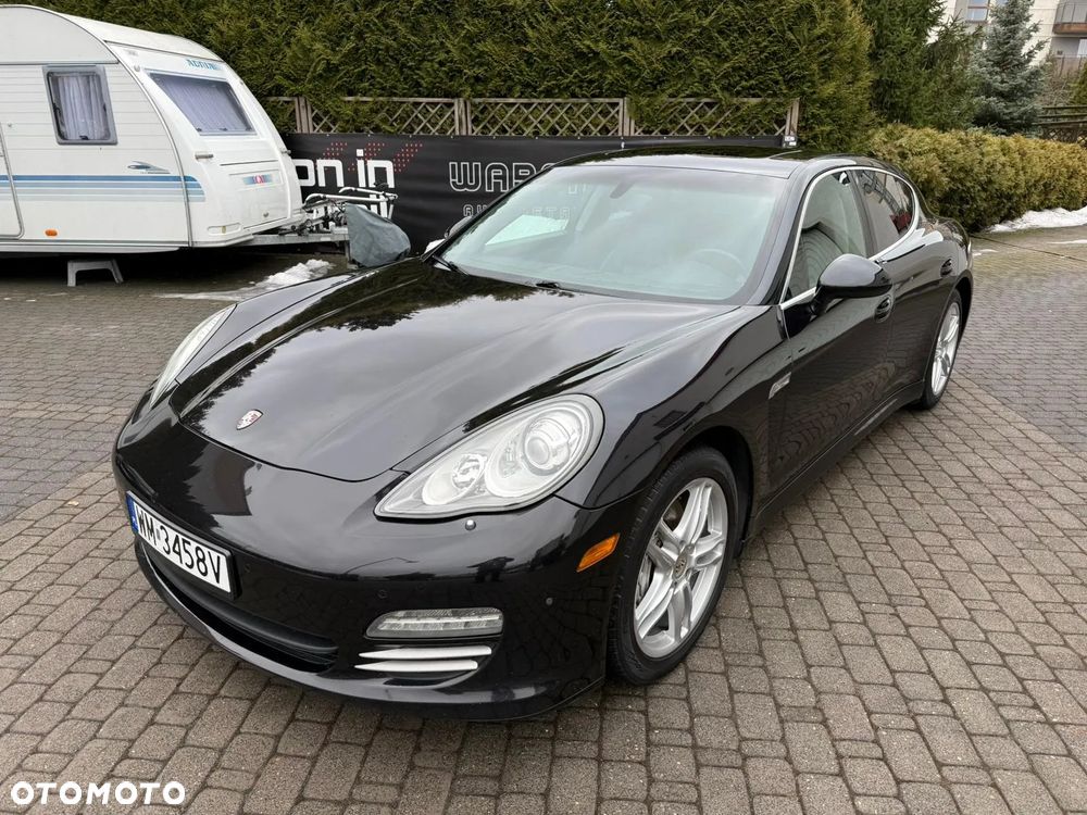 Porsche Panamera 4S PDK - 1