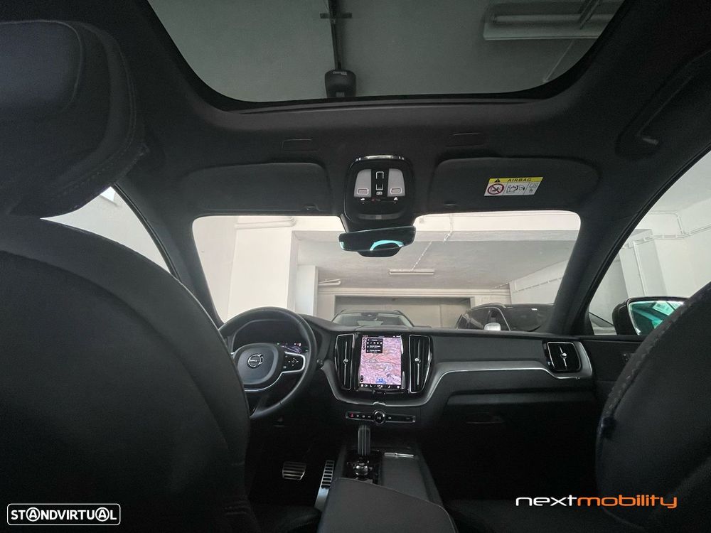 Volvo XC 60 2.0 T6 PHEV R-Design AWD - 16