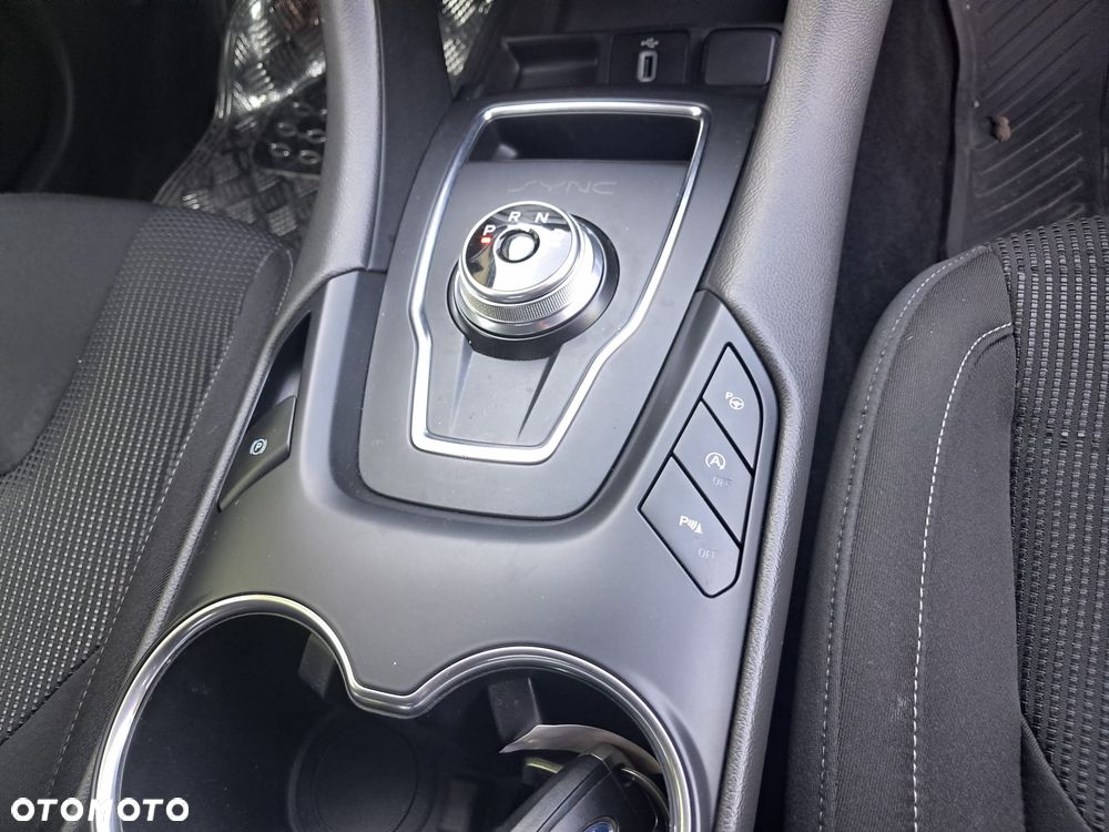 Ford Mondeo 2.0 EcoBlue Titanium - 17