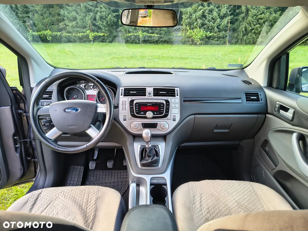Ford Kuga 2.0 TDCi 4x4 Champions Edition - 8