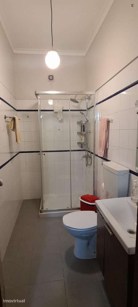 Quarto - localizado em Santa Apolónia Lisbon - Grande imagem: 3/5