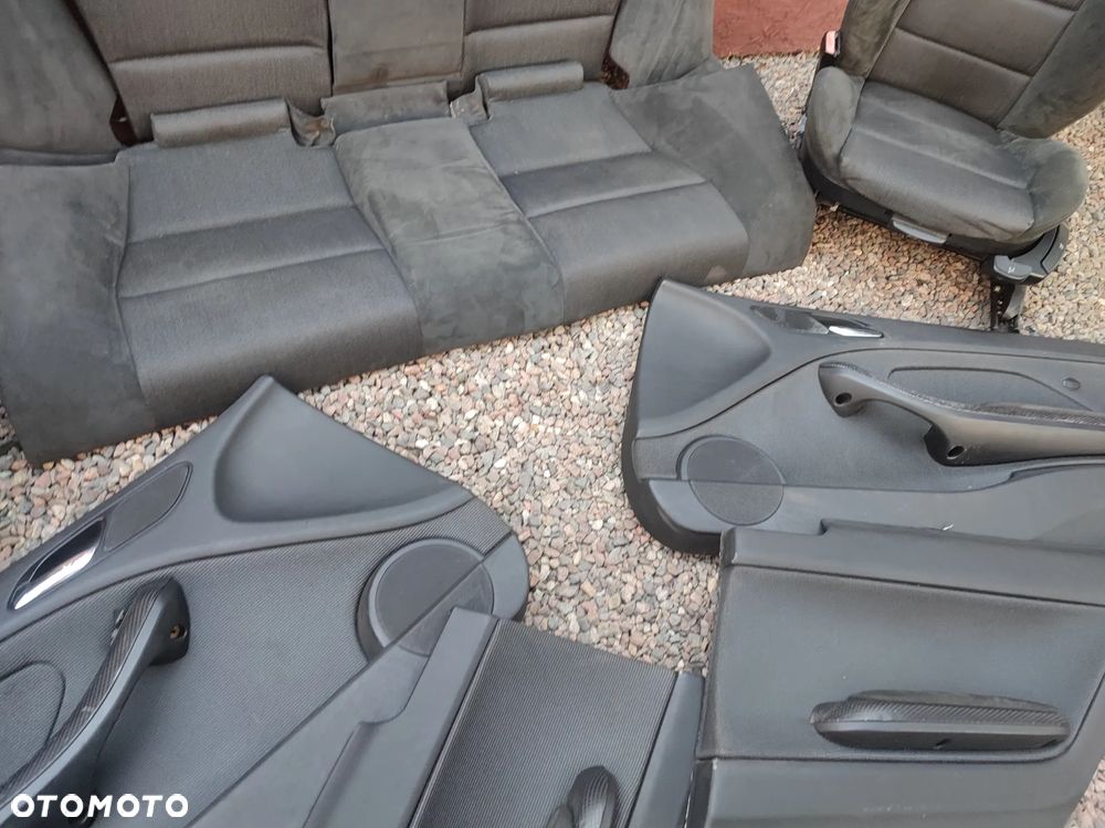 BMW E46 COUPE / M3 ORYGINALNY KOMPLET FOTELI PRZÓD SPORTSIZE / SPORTY + KANAPA TYŁ + BOCZKI EUROPA W WERSJI M-PAKIET ALCANTARA / MATERIAŁOWE ALCANTARA W BARDZO DOBRYM STANIE O NR. 52 10 8 226 419 / 52 20 7 895 608 / 52 20 7 156 167 / 52 10 7 039 640 OEM - 9