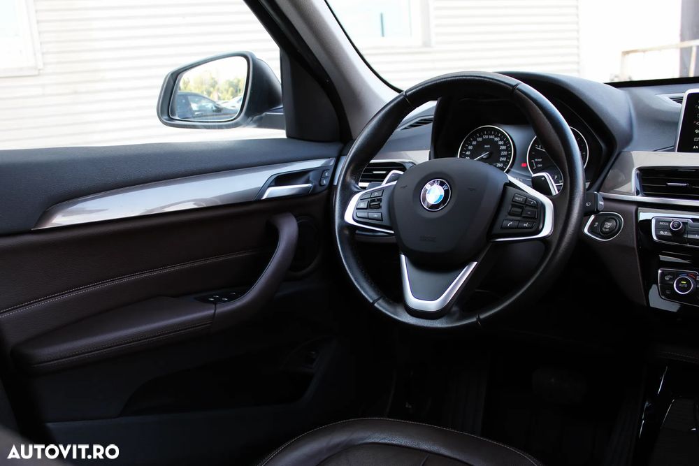 BMW X1 xDrive20d Aut. Sport Line - 21