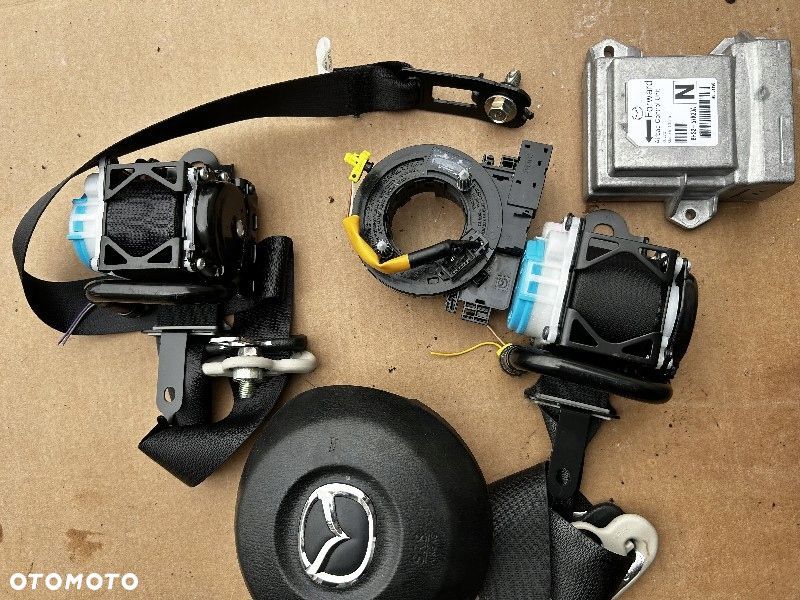PODUSZKI PASY ZESTAW MAZDA3 3 bm 13-16R - 4