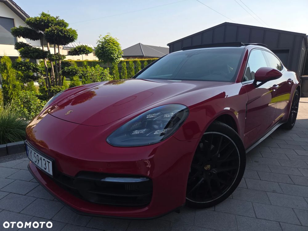 Porsche Panamera 4 - 22