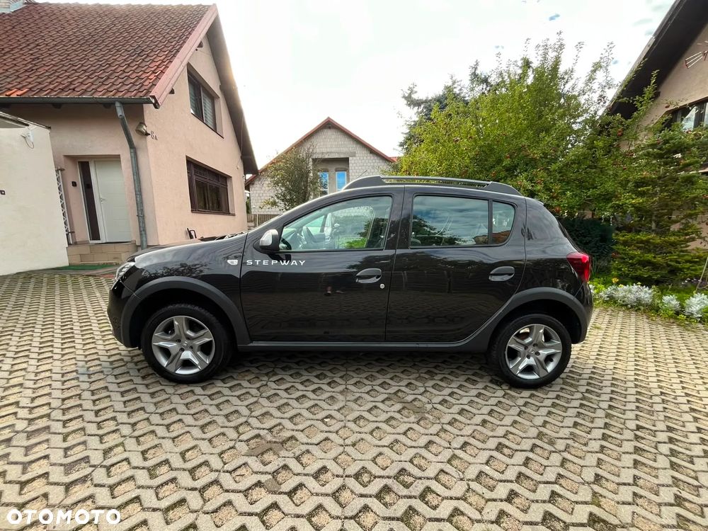 Dacia Sandero - 5