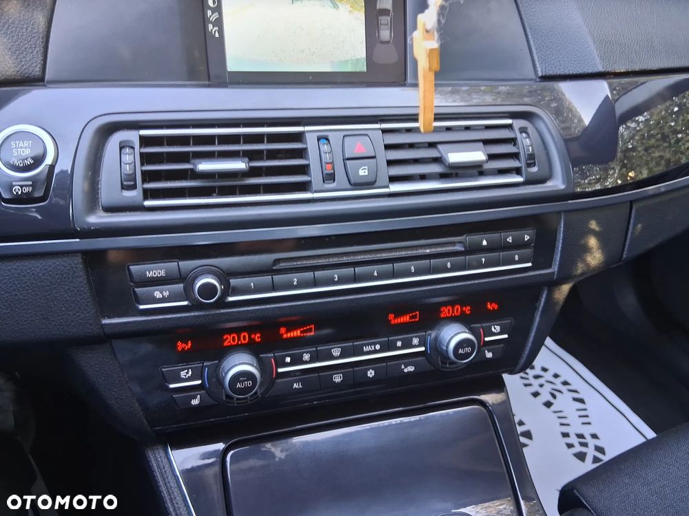 BMW Seria 5 520d Touring Sport-Aut - 18