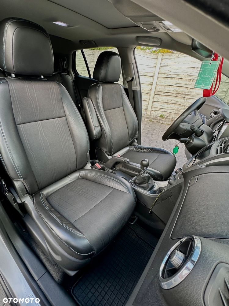 Chevrolet Trax 1.7 D LT - 13