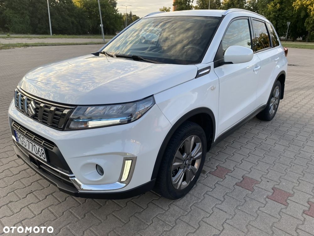 Suzuki Vitara 1.5 Dualjet Hybrid AGS Comfort+ - 9