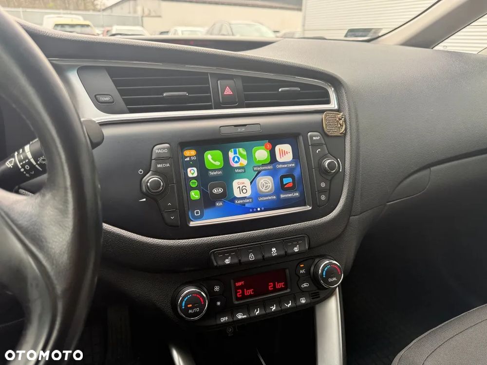 Kia Ceed 1.6 GDI L Business Line - 13