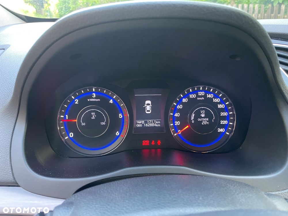 Hyundai i40 i40cw 1.7 CRDi Fifa World Cup Edition - 15