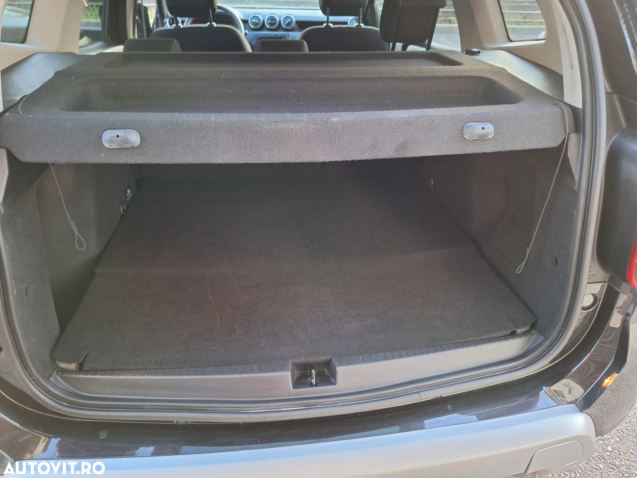 Dacia Duster 1.5 Blue dCi 4WD Prestige - 10