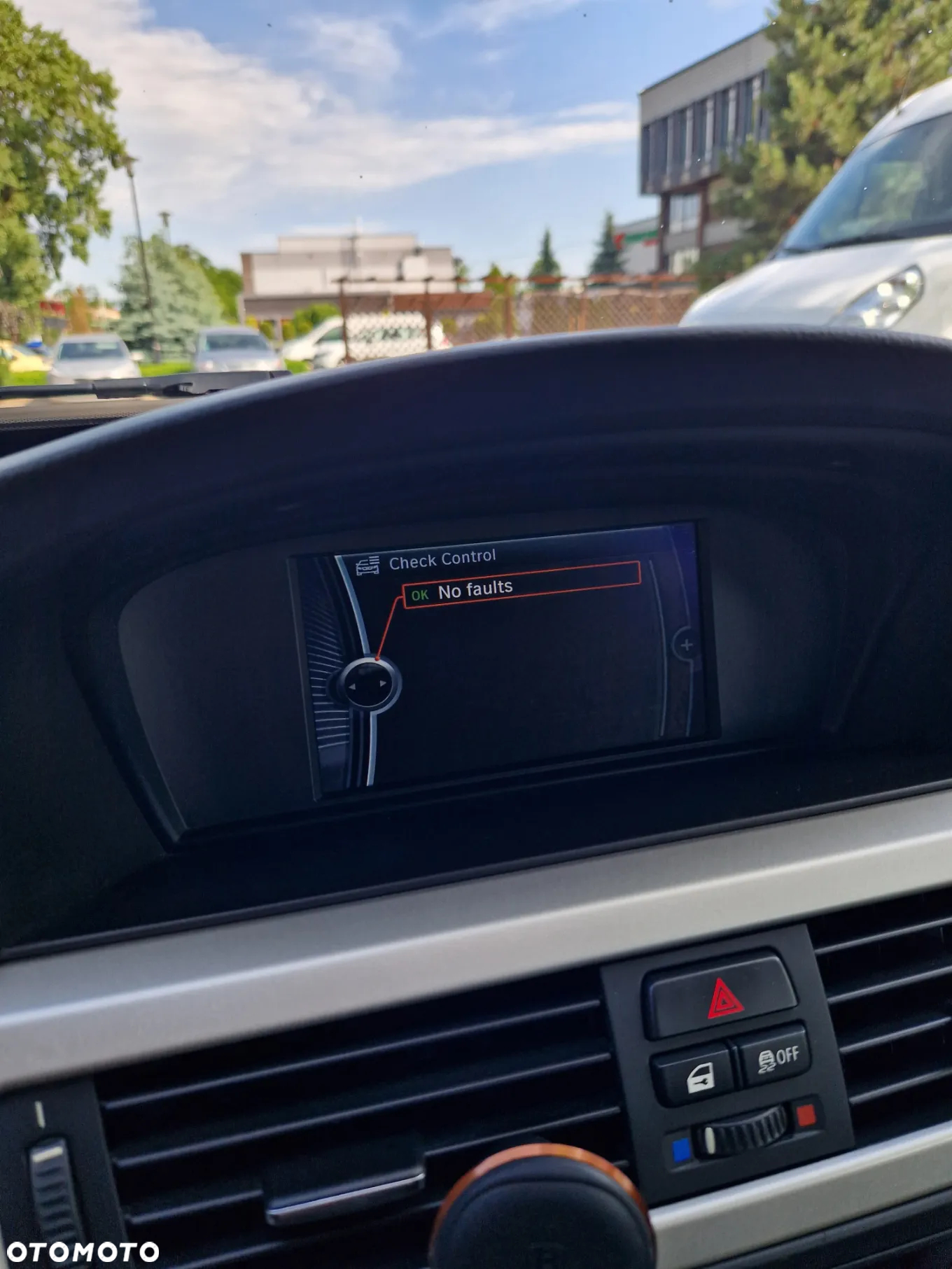 BMW Seria 3 320d Efficient Dynamics Sport Line shadow - 12